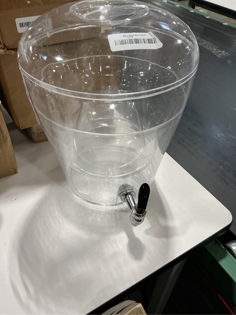 Condition photo showing Good Condition for creativeware 3-gallon beverage dispenser- poly prop beverage dispenser, clear