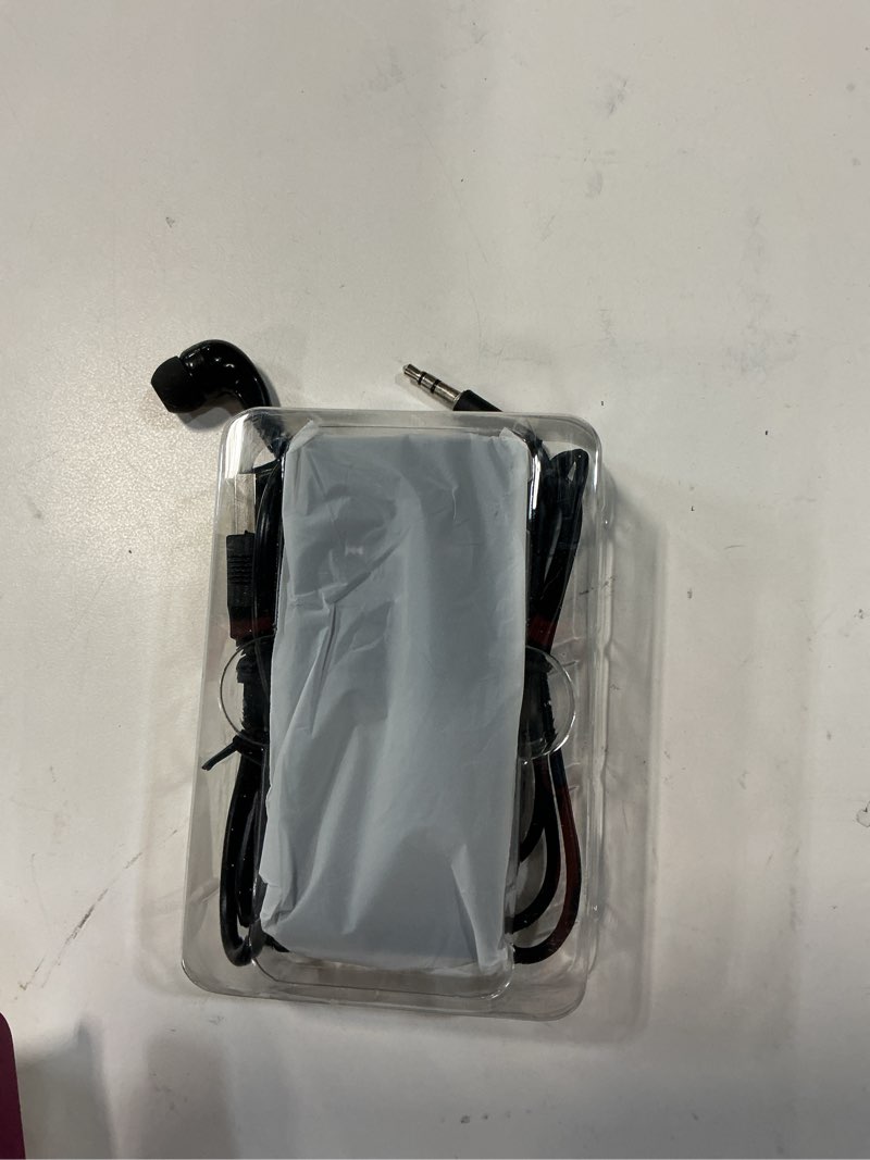 Condition photo showing Good Condition for mp3 player with bluetooth 5.2 hifi sound, with built-in speaker/fm radio/voice recorder/e-book, lossless sound multifunctional mini design ideal for sport running (earphones included)