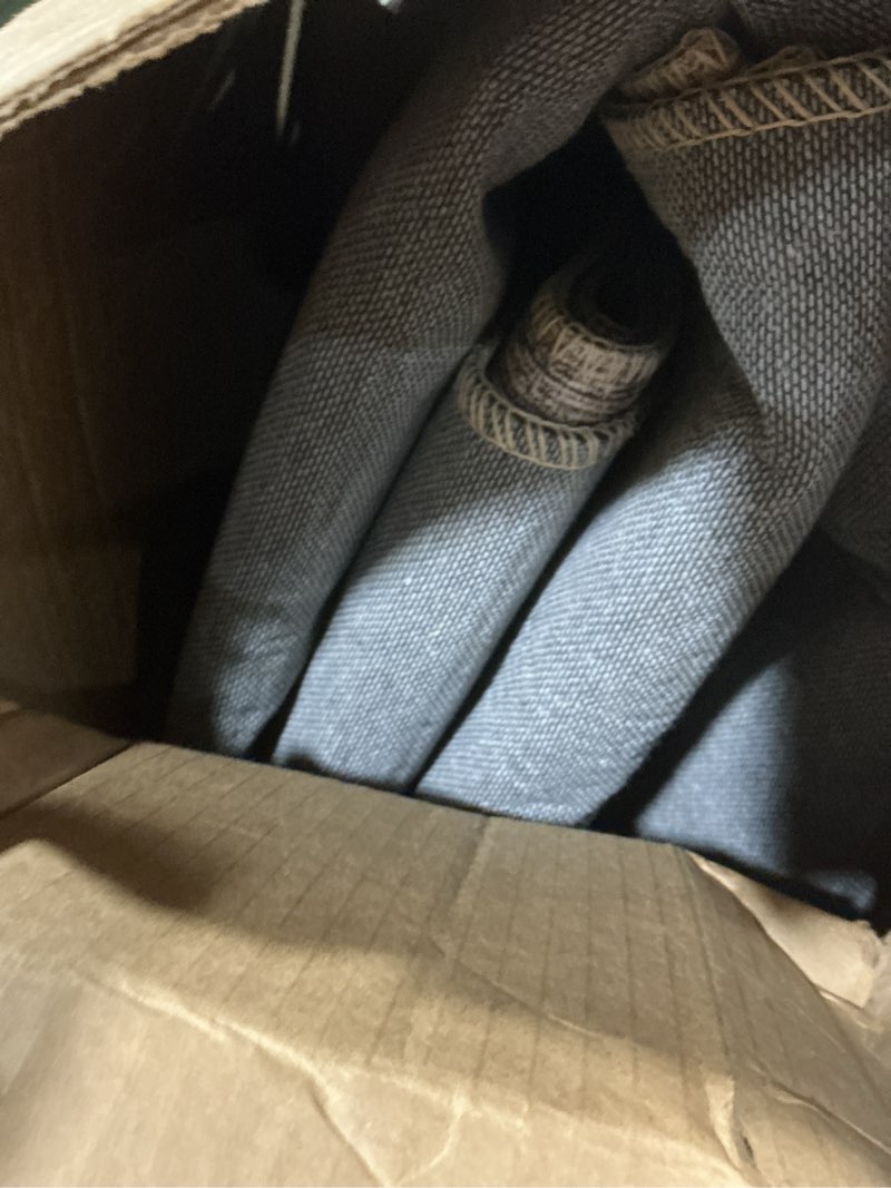 Condition photo showing Good Condition for Loloi II Skye Collection SKY-01 BLUSH / GREY, Traditional 9'-0" x 12'-0" Area Rug