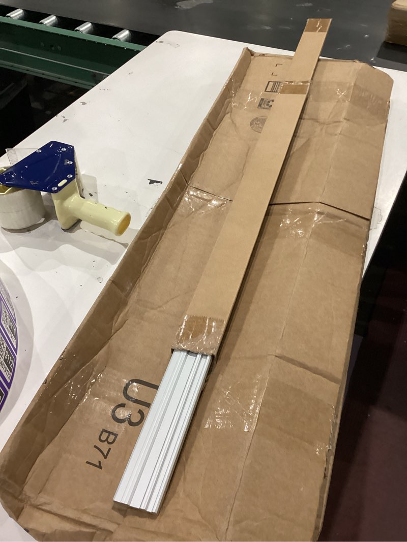 Condition photo showing Good Condition for dubois 38 inch machinist aluminum straight edges, with .003'' tolerance for checking surface warp, marking/scribing lines - used w/feeler gauges for automotive repairs, cylinder head checks (51026)