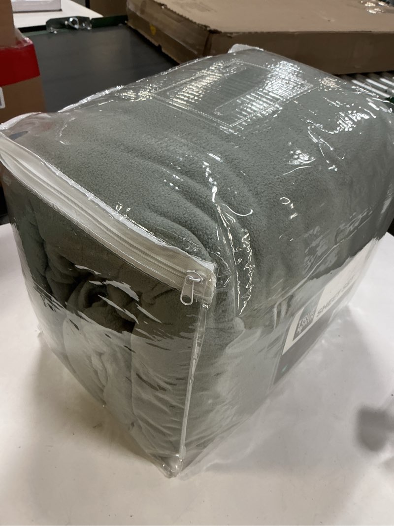 Condition photo showing Good Condition for True North by Sleep Philosophy Micro Fleece Bed Sheet Set, Warm, Sheets with 14" Deep Pocket, for Cold Season Cozy Sheet-Set, Matching Pillow Case, King, Grey, 4 Piece