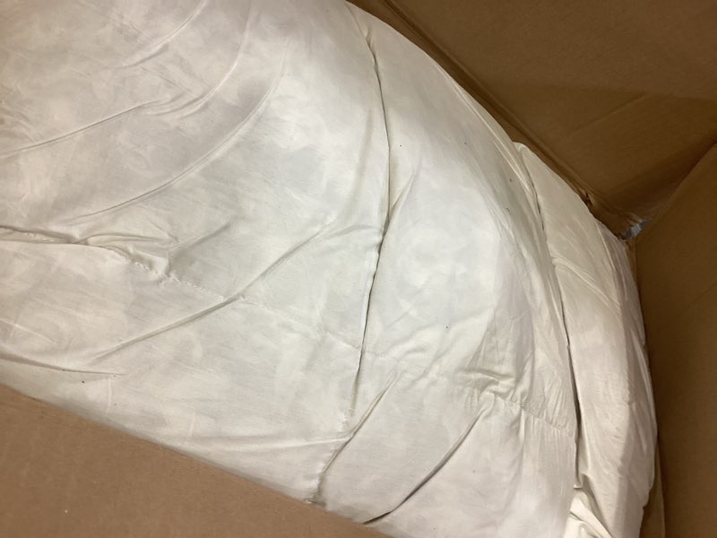 Condition photo showing As Is for WhatsBedding 5 Inch Feather Bed Mattress Topper,Duck Feather Memory Foam Mattress Topper, Thickened Topper Layer, Full, 54x75 inches