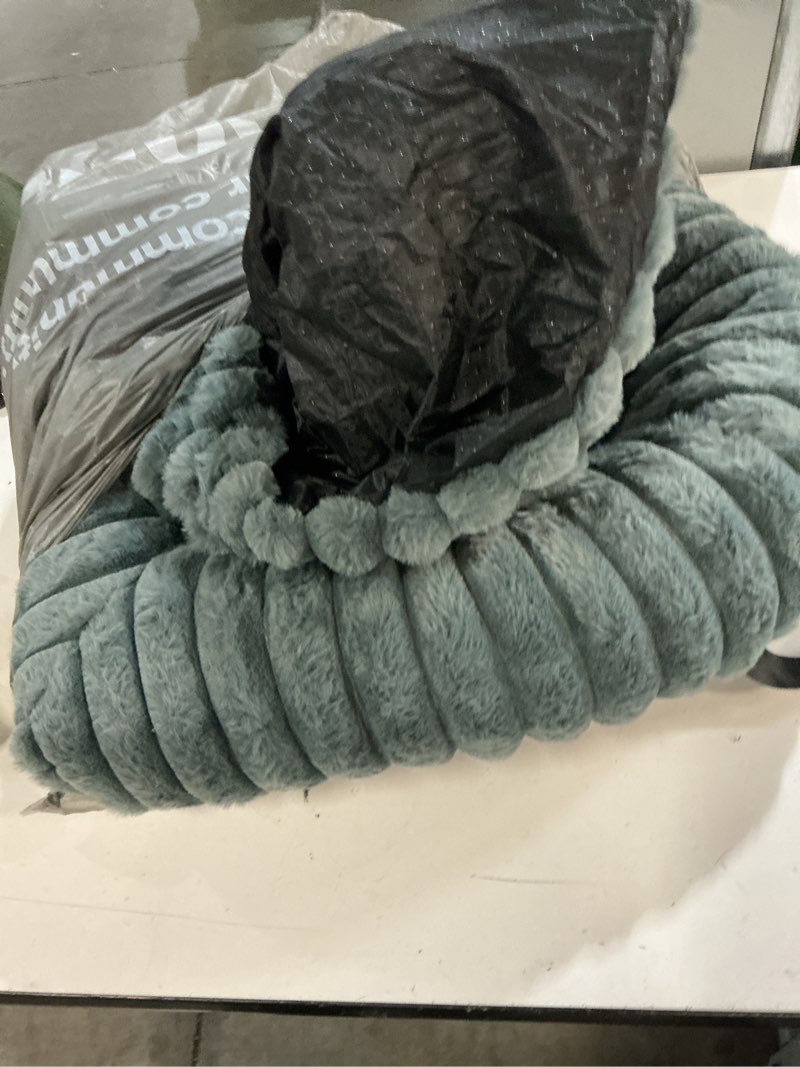 Condition photo showing Good Condition for wn's day luxurious dog couch bed, washable calming dog couch cover, removable couch protector for dogs, waterproof sofa bed, pet bed mats for couch, pet couch covers for sofa(grey, l) large(41*37*6 in) grey