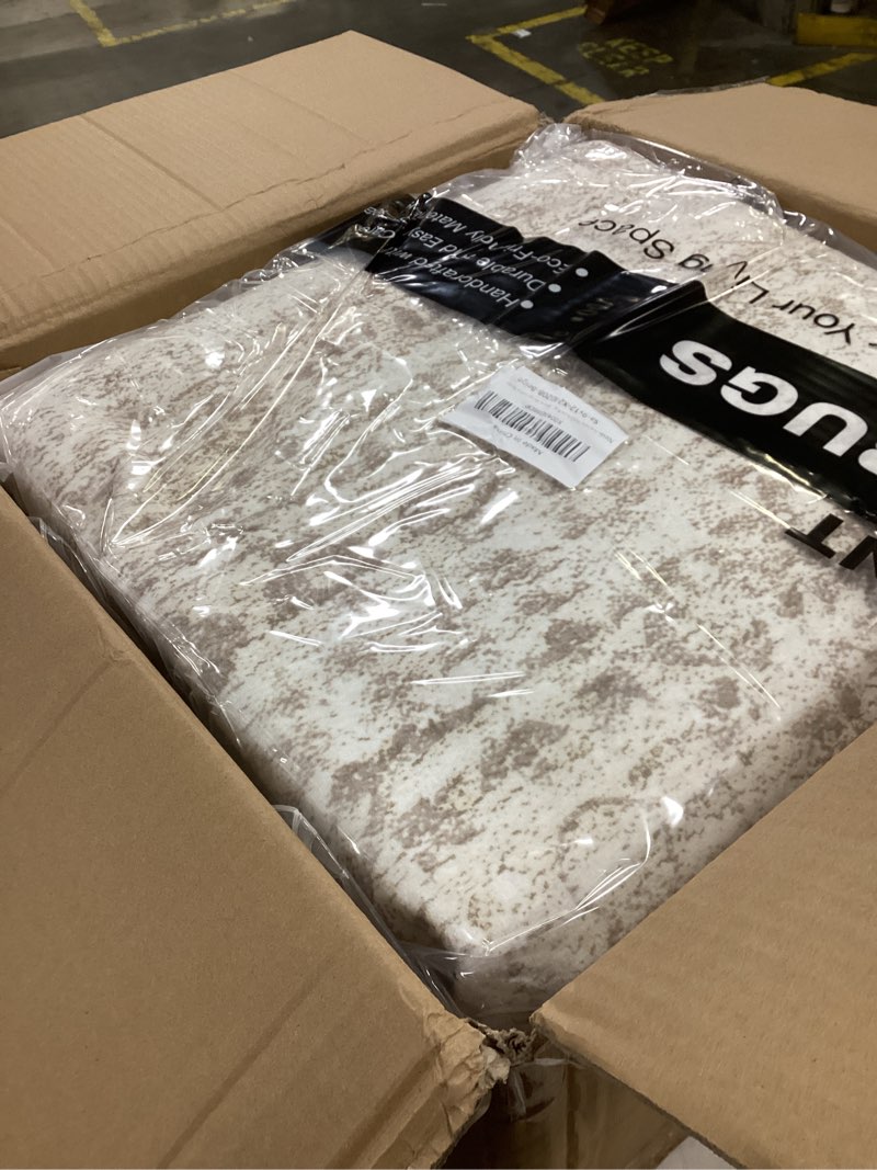 Condition photo showing New/Like New for 9x12 Area Rugs for Living Room, Non Slip Machine Washable Vintage Rugs, Low Pile Lightweight Large Rug for Bedroom, Dining Room, Home Office Beige Beige 9' x 12' (Rectangular)