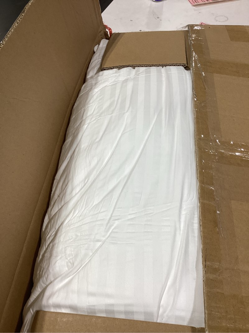 Condition photo showing Good Condition for Beckham Hotel Collection Bed Pillows King Size Set of 2 - Down Alternative Pillow for Back, Stomach or Side Sleepers King White