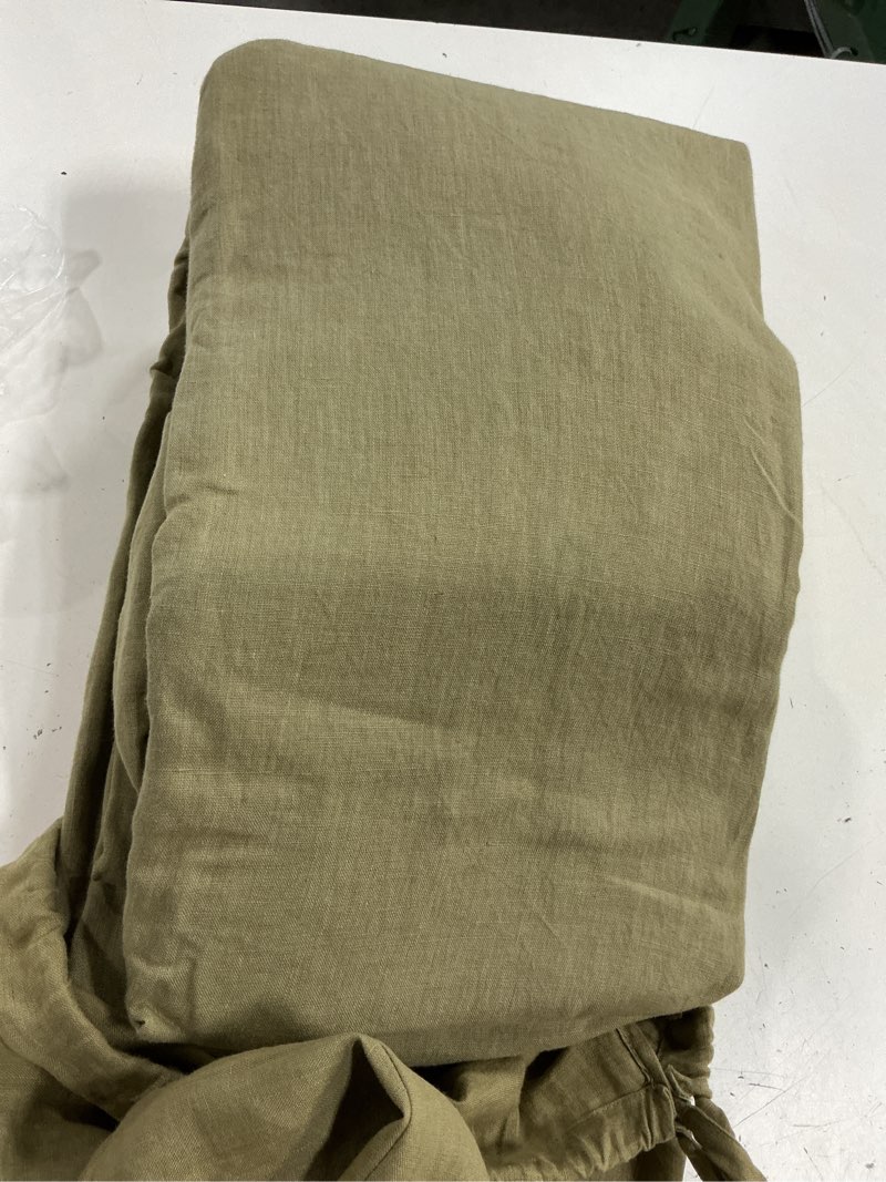 Condition photo showing Good Condition for european linen sheet set, full, aloe