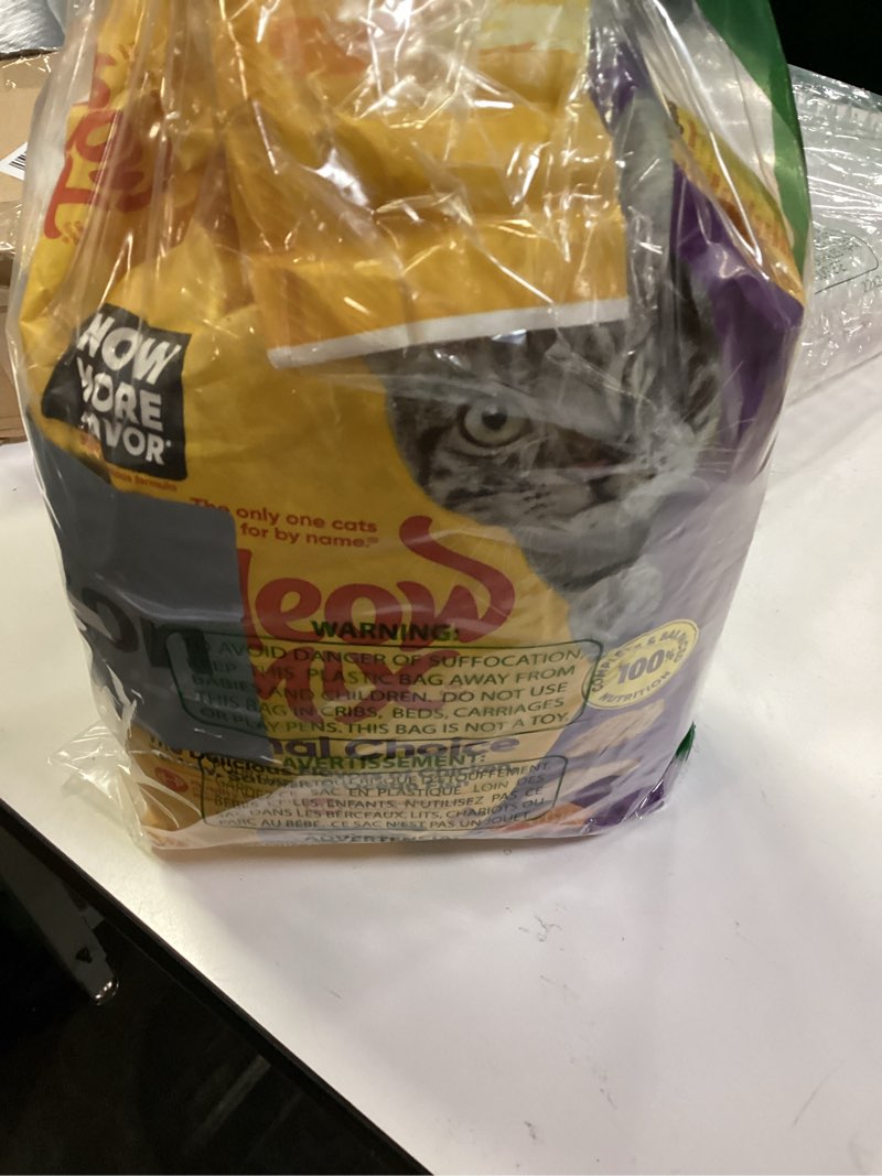 Condition photo showing Good Condition for Meow Mix Original Choice Dry Cat Food, 6.3 Pound Bag
