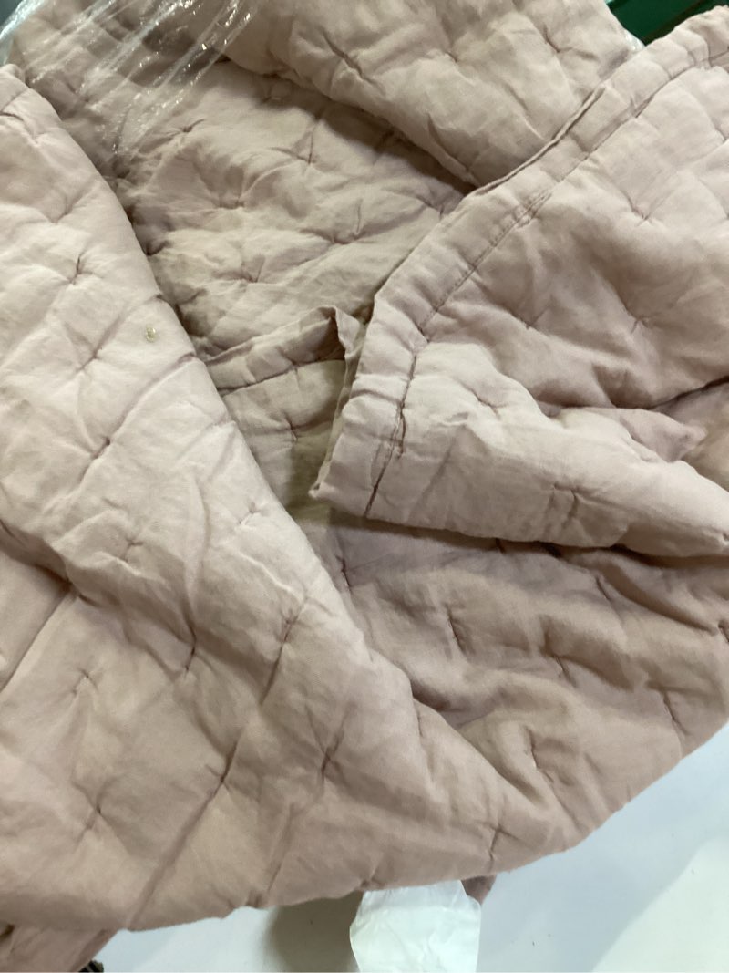 Condition photo showing As Is for nwot quince king silk pick stitch quilt haze grey retail king