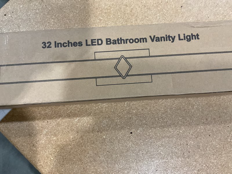 Condition photo showing New/Like New for 32 inch bathroom vanity light 3200lm, 5700k daylight white modern bathroom light dimmable, ac 120v 36w matte black led vanity lighting fixtures wall sconce etl certified, 1pack matte black-5700k 32 inch