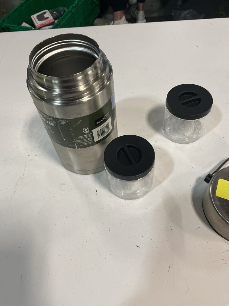Condition photo showing Good Condition for ozark trail 47 oz stainless steel food jar, vacuum-sealed, leakproof insulated container