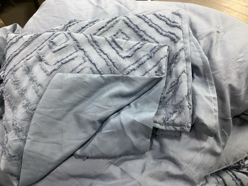 Condition photo showing Good Condition for KAKIJUMN Blue Tufted Comforter Set Full Size 7 Piece Bed in a Bag, Shabby Chic Boho Comforter and Sheet Set, Pom Pom Textured Bed Set, All Season Soft Microfiber Complete Bedding Set(Blue,Full)