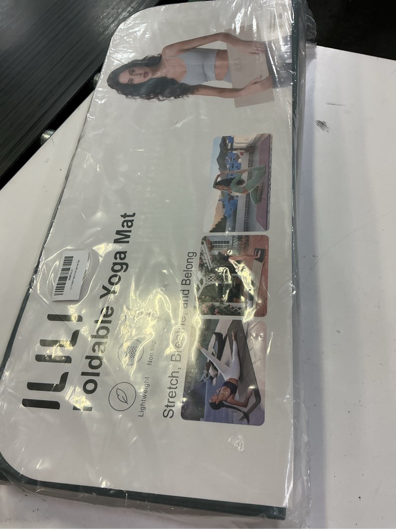 Condition photo showing New/Like New for ilili foldable yoga mat, 10mm thick, tpe material, extra long 75"l x 26"w, soft and comfortable folding mat 0.4 inches, easy to carry and store, 190*66cm portable multi-functional use for yoga, home exercise & outdoor dark green+dark gray