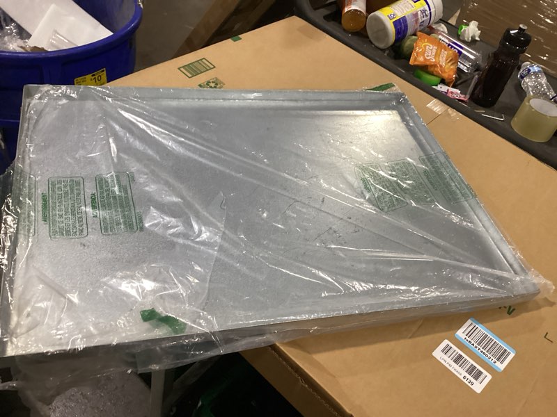 Condition photo showing New/Like New for 29.5" x 20.5" Metal Replacement Dog Crate Pan Chew Proof Crack Proof Pet Kennel Tray Central Dog Training Crate Pan Pet Supplies, Galvanized, 1" H Silver 29.5" x 20.5"