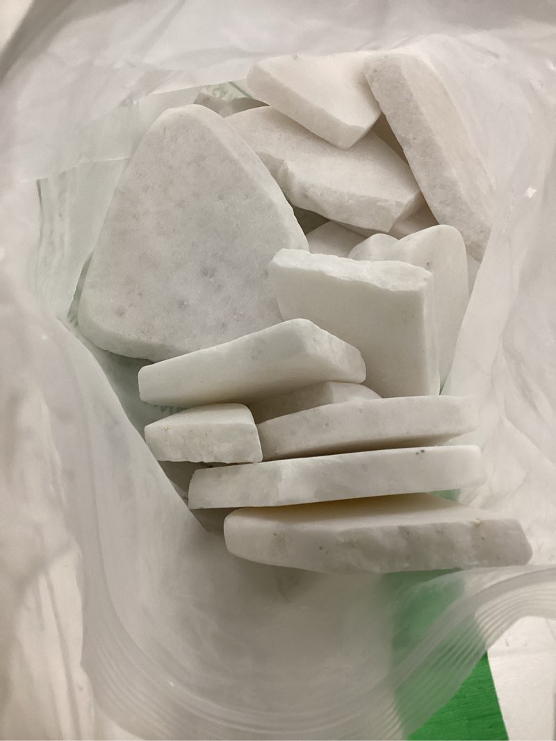 Condition photo showing Good Condition for 18 Pack Rocks for Painting - 3-4 Inches Flat Smooth River Rocks to Paint for Crafts - Large Paintable Stones Bulk for Adults, Arts DIY, Crafting Painting Supplies