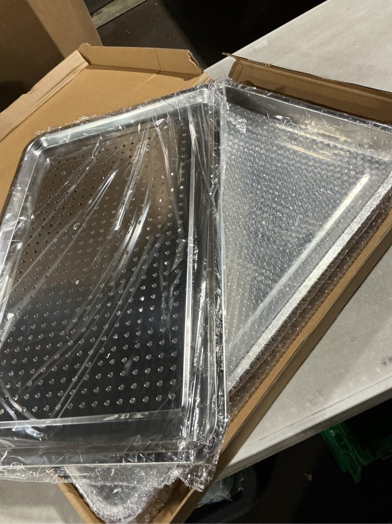 Condition photo showing Good Condition for extra large 23.5"x15.5" heavy duty commercial grade 304 stainless steel baking sheet set - 2pcs cookie sheets,uncoated & non-toxic, solid & perforated pans for roasting,draining,and food prep