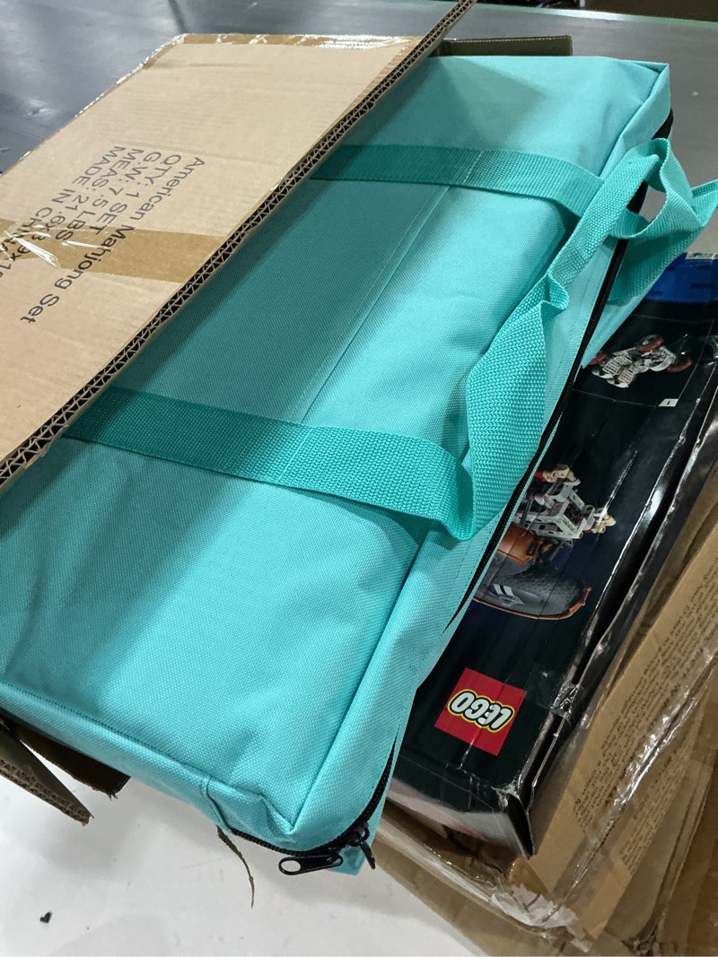 Condition photo showing New/Like New for American Mahjong Game Set, 166 Light Green Tiles, 4 All-in-One Color Rack/Pushers, Complete Mahjong Tile Set, Light Green Carrying Bag