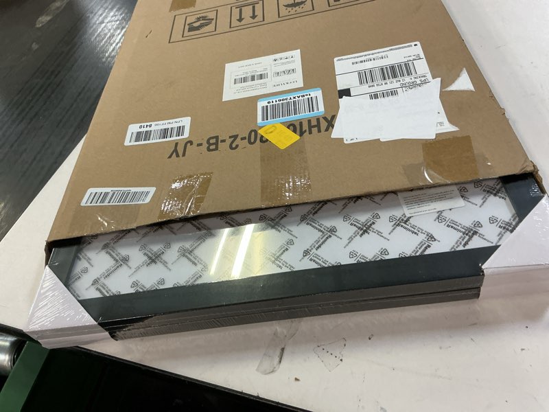 Condition photo showing Good Condition for luckylife 16x20 frames, picture frames for wall, display pictures 11x14 with mat or 16x20 without mat, set of 2, black black 16x20