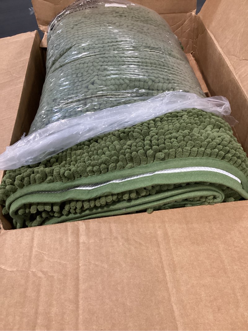Condition photo showing Good Condition for LOCHAS Luxury Bathroom Rug Shaggy Bath Mat 24 x 60 Inch, Washable Non Slip Bath Rugs for Bathroom Shower, Soft Plush Chenille Absorbent Carpets Mats, Green Green 2' x 5' (24''x60'')