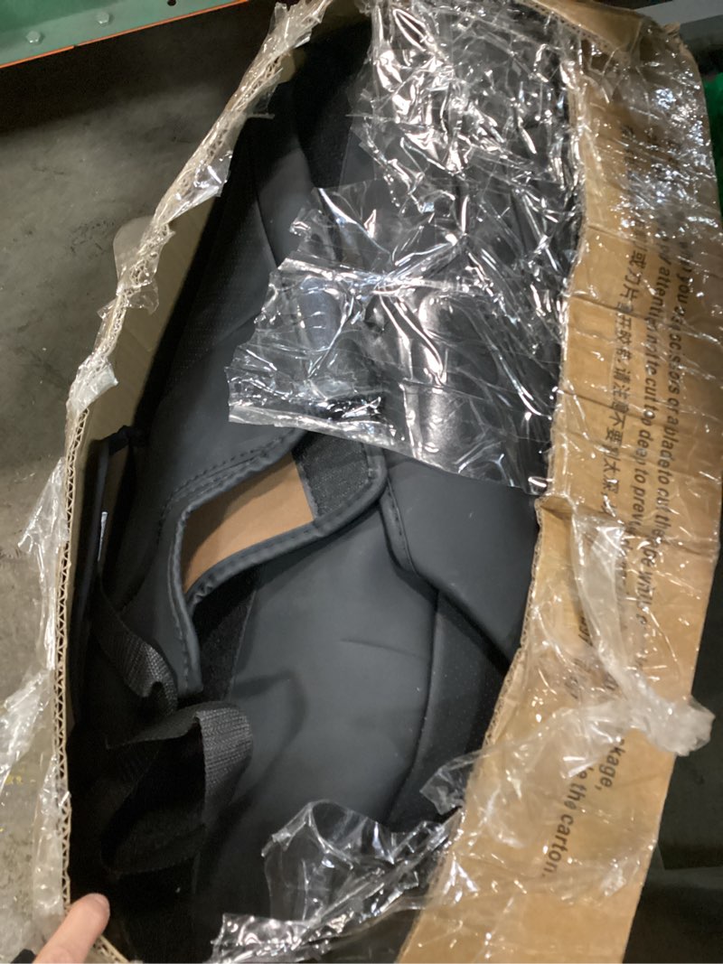 Condition photo showing Good Condition for dangdangdang Custom fit Leather Seat Covers for Toyota Sienna le xle se xse 2021 2022 2023 2024 Hybrid, Select Models (Black, 8-Passenger(Without footrest)) 8-Passenger(without footrest) Black