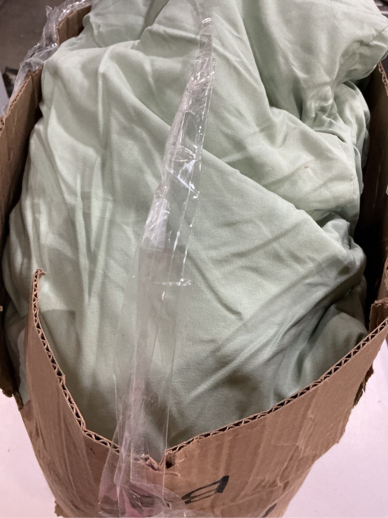 Condition photo showing Good Condition for litanika oversized king comforter set 120x120, 3 pieces sage green super king lightweight solid bedding set, all season fluffy bed set quilt blanket