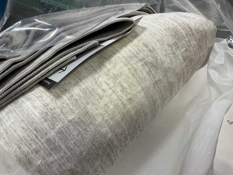 Condition photo showing Good Condition for Valenrug Washable Rugs 8x10 - Stain Resistant 8x10 Area Rugs for Living Room, Non Slip Backing Printed Large Area Rugs for Bedroom, Folable Machine Washable Area Rug (8'x10', Beige) 01-beige 8' x 10' (Rectangular)