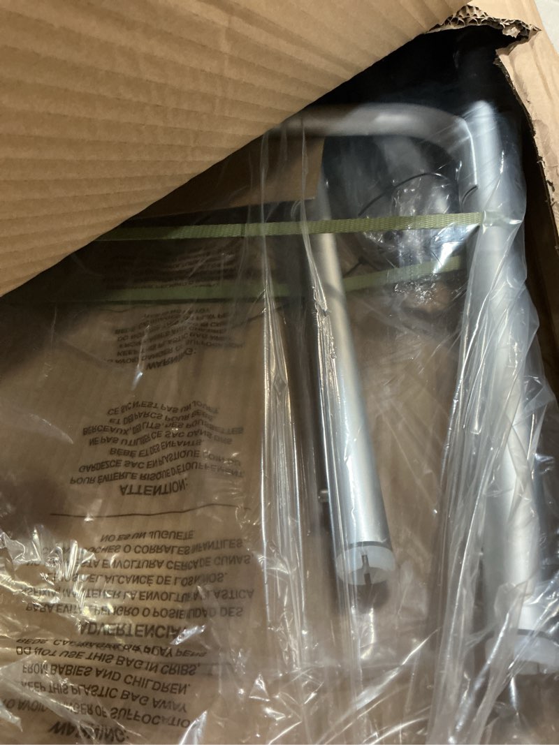 Condition photo showing Good Condition for Walker Adlt 2but w/5 whl.1/ea