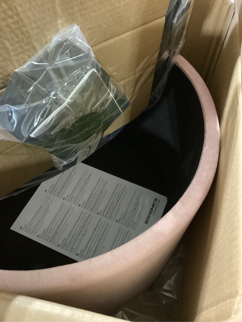 Condition photo showing Good Condition for songmics round ottoman, ottoman with storage, 17.7 x 17.7 x 17.5 inches, foot rest with legs, velvet, load up to 330 lb, for living room, bedroom, jelly pink ulom012r01 jelly pink 17.7"d x 17.7"w x 17.5"h classic