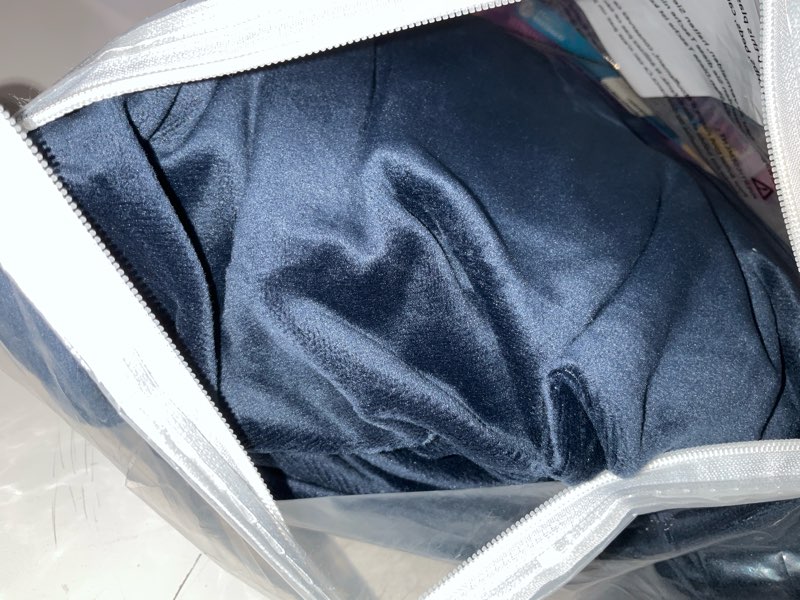 Condition photo showing Good Condition for Chaise Lounge Cover Velvet Chaise Lounge Couch Cover High Stretch Chaise Lounge Slipcover Luxury Lounge Chair Cover for Living Room Soft Furniture Protector for Dog, Machine Washable, Navy