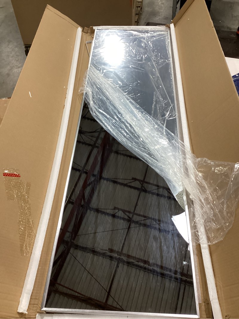 Condition photo showing Good Condition for mirror white frame mirek 21960011