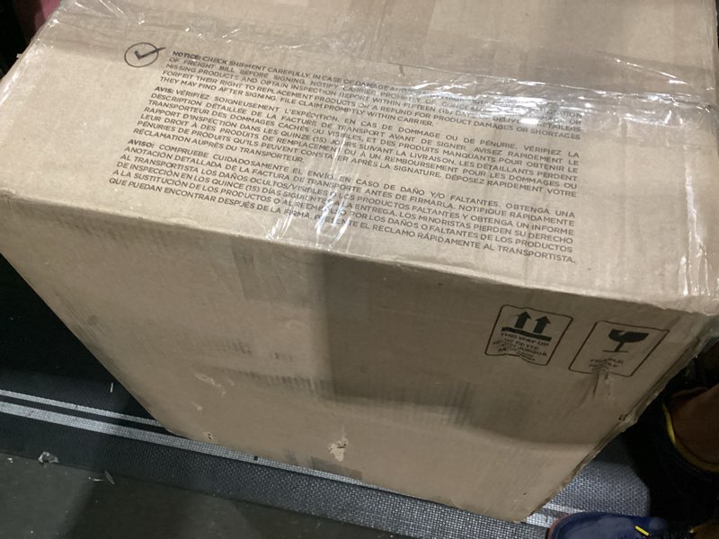 Condition photo showing Good Condition for expandos cardboard triangular prisms