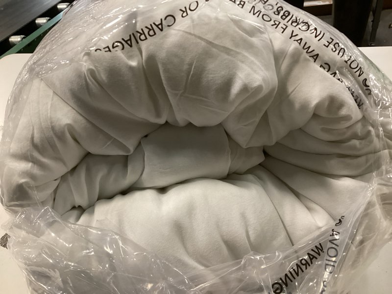 Condition photo showing As Is for MaiRêve Embroidery Comforter Set Queen Size - 7 Piece, White Boho Western Bedding All Season Bed in A Bag, Farmhouse Queen Comforter Set with Sheets, Pillowcases & Shams Frost White Queen 7 Piece