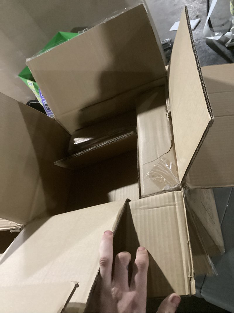 Condition photo showing New/Like New for LERATIO Ceramic Dinnerware Sets for 4,Porcelain Plates and Bowls Sets with Wavy Edge,Microwave & Dishwasher & Oven Safe,Light Weight & Scratch Resistant Dishes Sets Service for 4 (12 Pcs) Modern-Peal White