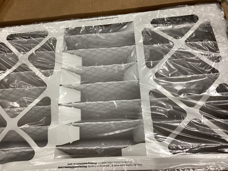 Condition photo showing Good Condition for honeywell home 16x25x4 merv 8, ac furnace air filter, 1 pack (cf408f1625-1pkam)(actual dimensions: 15.63 x 24.75 x 4.38 in.) 1 filter