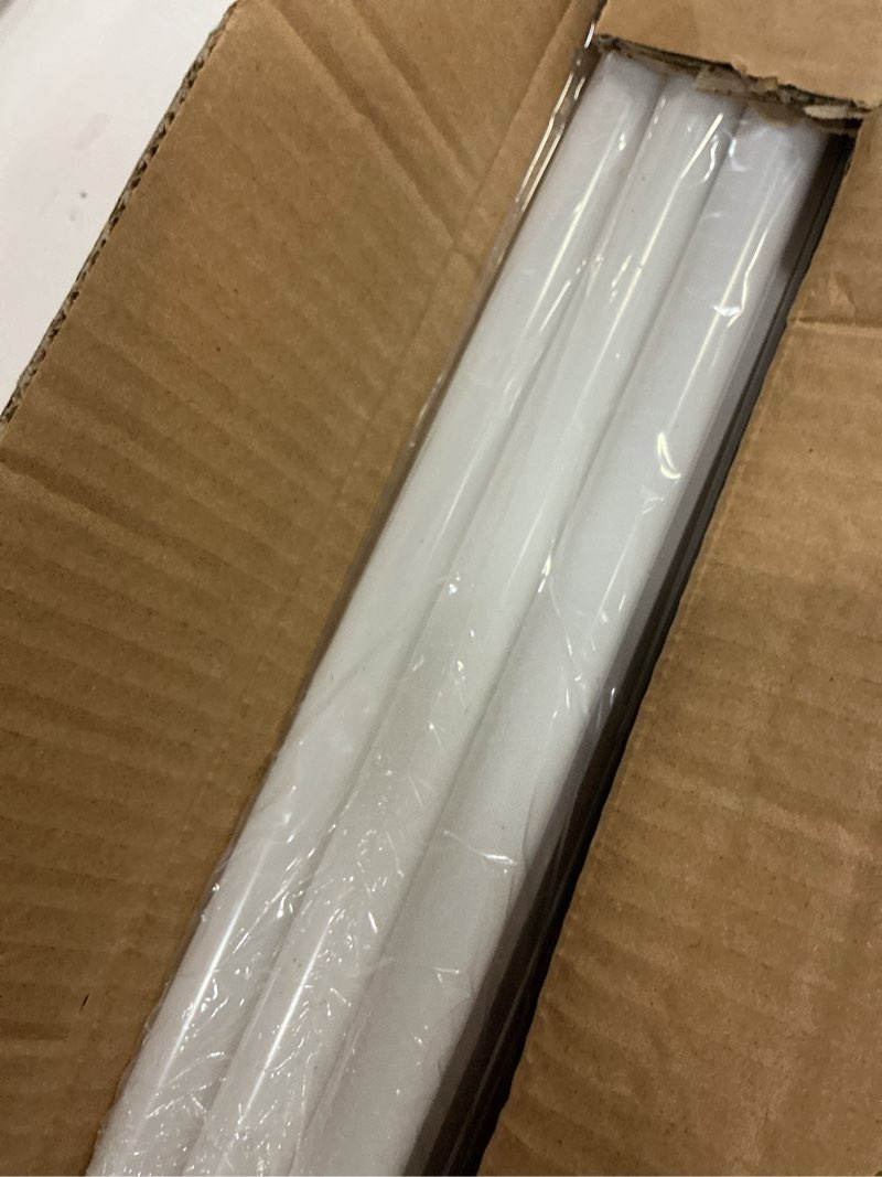 Condition photo showing Good Condition for Barrina (6 Pack LED T5 Integrated Single Fixture, 4FT, 2200lm, 6500K Super Bright White, 20W Utility LED Shop Light, Ceiling and Under Cabinet Light, Corded Electric with ON/Off Switch, ETL Listed 6500k Super Birght Light 4 Feet