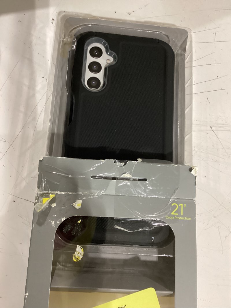 Condition photo showing Good Condition for onn. rugged phone case for samsung galaxy a14 5g - black/gray