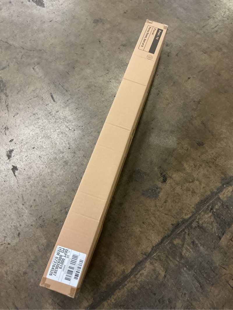 Condition photo showing New/Like New for yellow artificial forsythia stems, set of 6, indoor