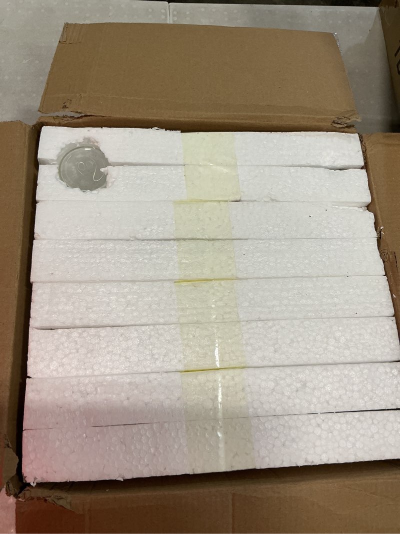 Condition photo showing Good Condition for 20 pack 5.9" tall x 1.8" diameter clear glass cylinder vases - multi-use flower vase, hurricane & floating candle holders for wedding centerpieces, home decor, table displays (20) 20 pc(5.9" x 1.8")