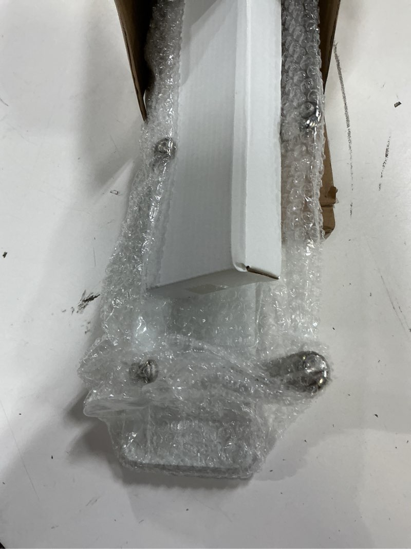 Condition photo showing Good Condition for lekarf over the door coat hook with 4 dual metal hooks, 17.7 inches white paiting mdf wooden board rack, for bedroom, bathroom, wardrobe, fitting room, office