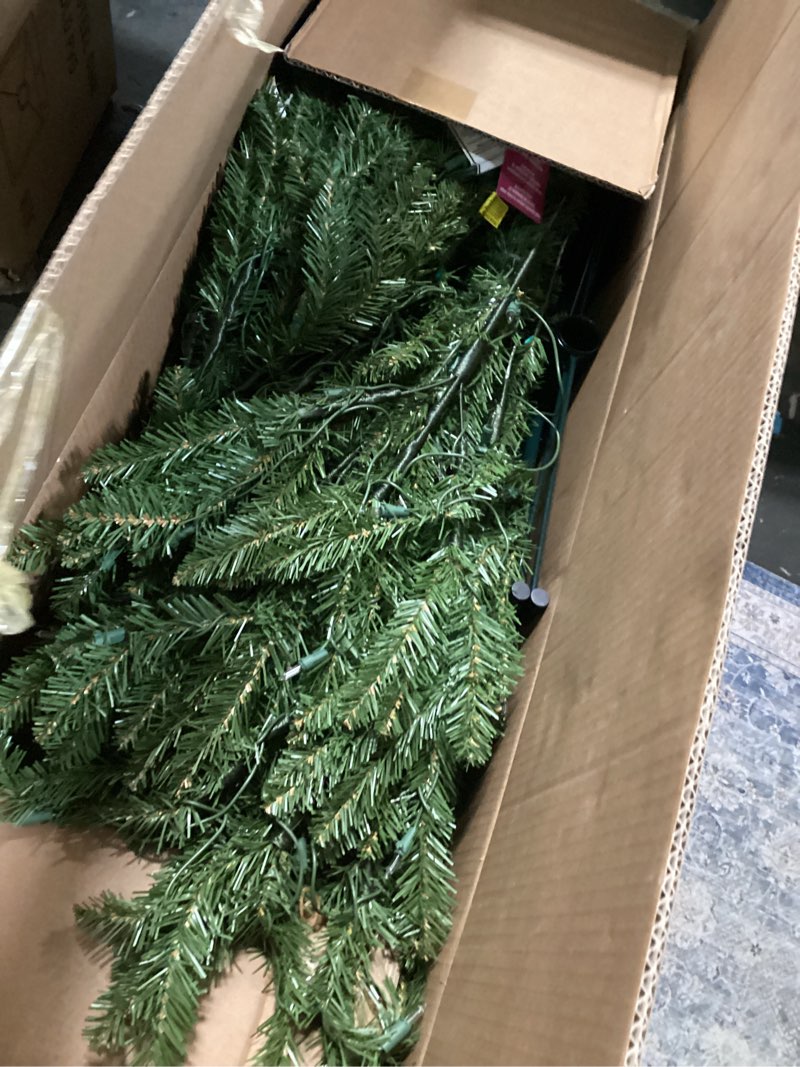 Condition photo showing Good Condition for National Tree Company 6.5 ft Pre-Lit Dunhill Fir Artificial Christmas Tree, 650 Clear Lights, 1,838 Tips, Includes Stand, Green 6ft 6in Tree