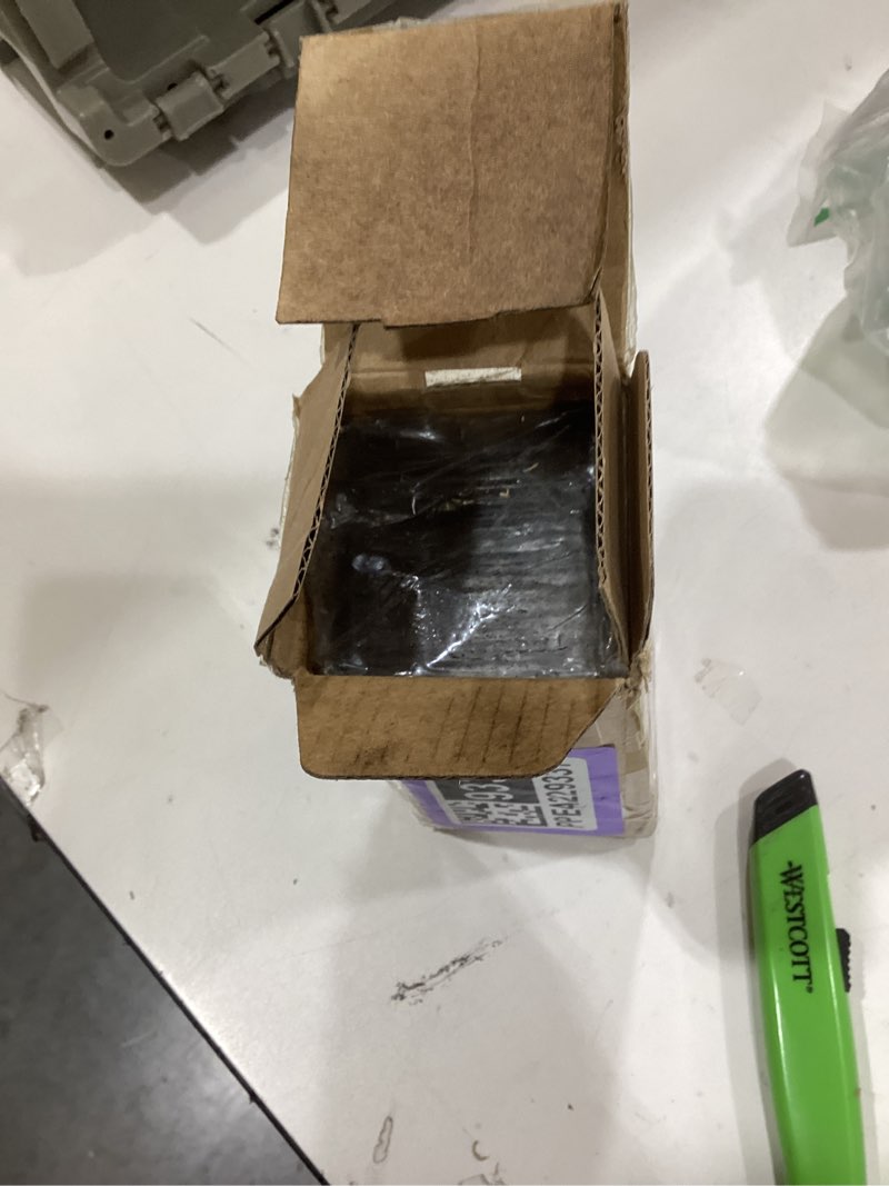 Condition photo showing New/Like New for 2×4" welding coupons, 20 pcs 11 gauge mild steel welding practice kit, cuboid steel plate training and practice for mig, tig, arc, stick, spot, gas 20pcs 2×4"