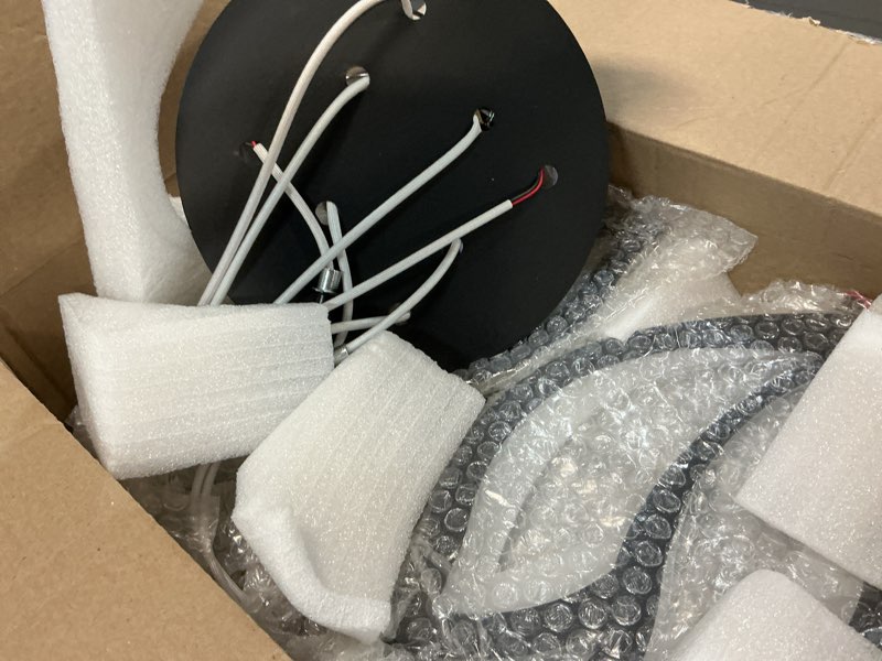 Condition photo showing Good Condition for 22" Modern Black Flower Dimmable LED Ceiling Light Fixtures, Low Profile Flush Mount Ceiling Light with Remote Control for Bedroom, Kitchen, Living Room