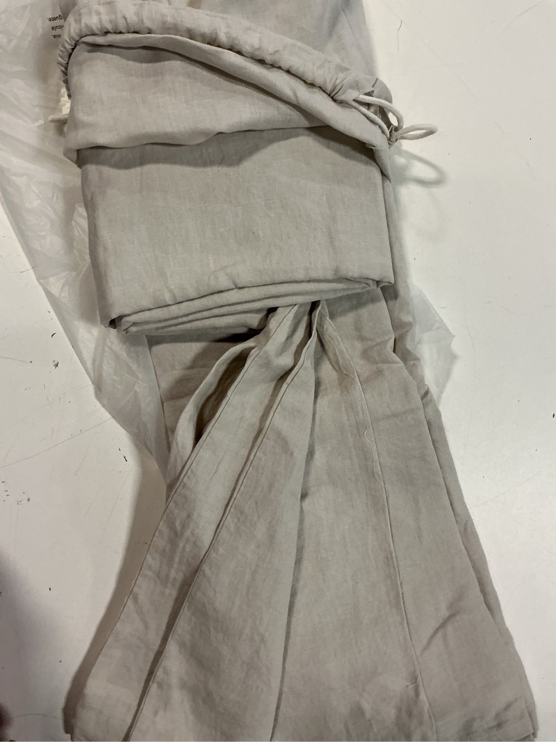 Condition photo showing New/Like New for organic brushed cotton duvet cover sand king/cali king 