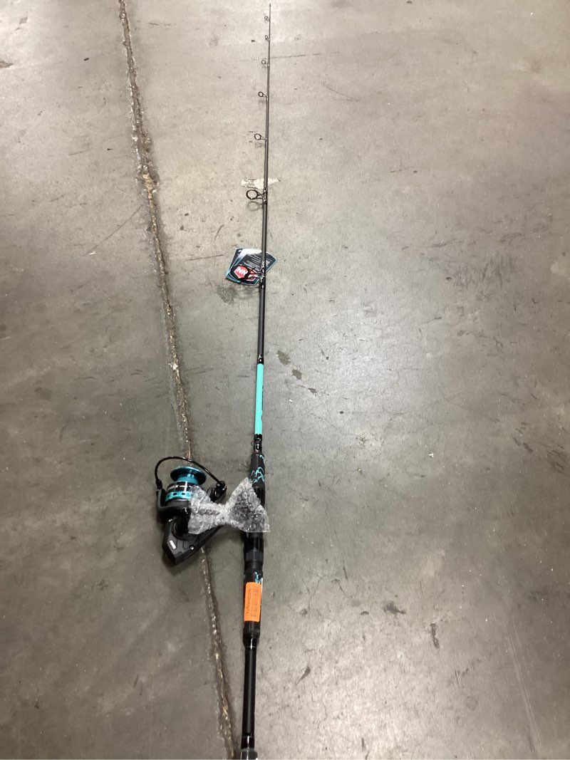 Condition photo showing As Is for PENN Pursuit III & Pursuit IV Spinning Reel and Fishing Rod Combo 5000 Size Reel - 7' - Medium Heavy - 1pc Pursuit IV Le