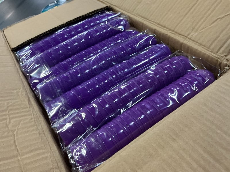 Condition photo showing Good Condition for 1000pcs easter eggs, 2.3" fillable colorful bright plastic easter eggs empty for easter hunt, filling treats, easter basket stuffers fillers, party favors, classroom prize supplies decoration