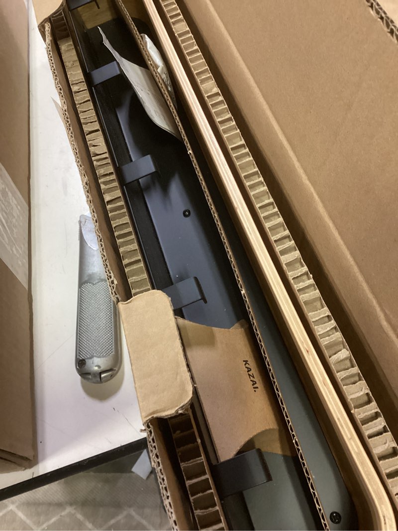 Condition photo showing Good Condition for Kazai. Wall-Mounted Coat Rack 'Toke' - Modern Design Coat Rack with Hidden Wall Hooks - Solid Wood Veneer Panel Coat Hanger - Oak 5 Hooks Oak