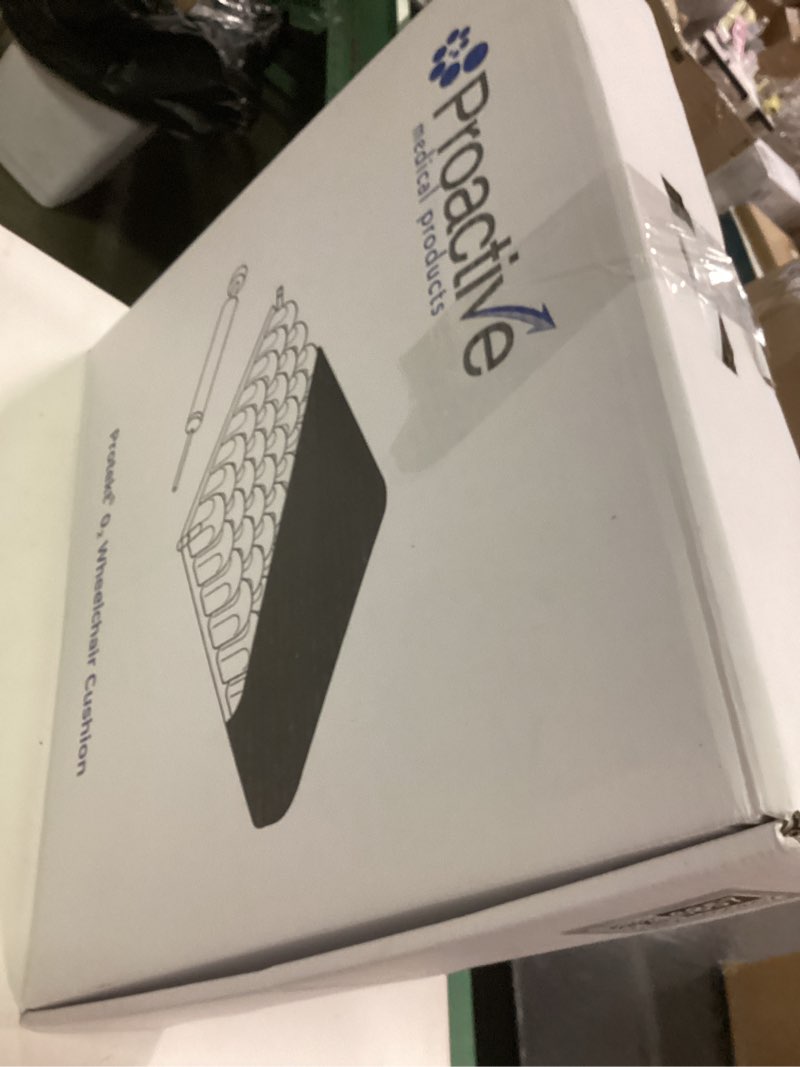 https://lotting-media.assets.bidfta.com/lotting_3b0c12a2-283f-4c23-91f5-2b2fd2e26060