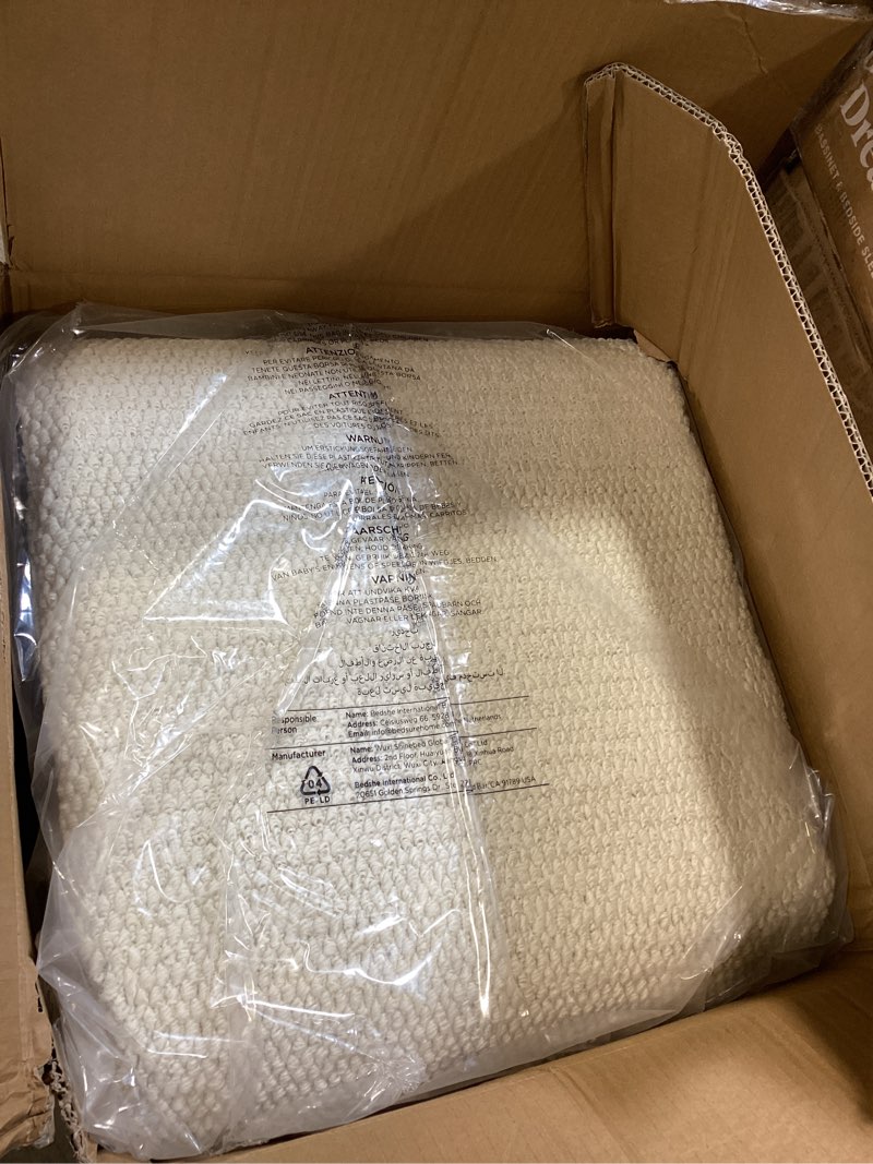 Condition photo showing Good Condition for bedsure 9x12 faux wool area rugs for living room, machine washable carpet, non-slip backing, pet friendly throw rug for bedroom dining room, cream 9'x12' 06 - cream
