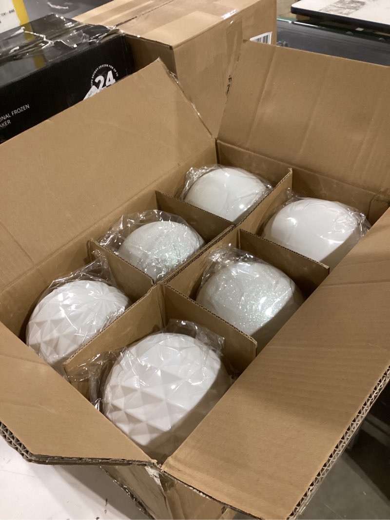 Condition photo showing Good Condition for Poen 12 Pcs 6 Inch Extra Large Christmas Ball Ornaments Outdoor Christmas Tree Decoration Hanging Plastic Balls Oversized Glitter Xmas Balls for Outside Lawn Yard Tree Decoration(White)