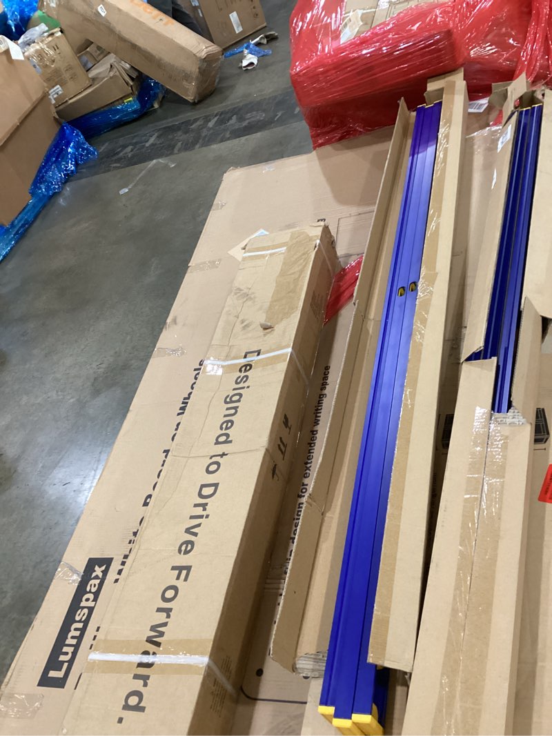 Condition photo showing Good Condition for IRWIN Level, I-Beam, 72-Inch (1801096), Blue 72-inch 1000 I-Beam Level