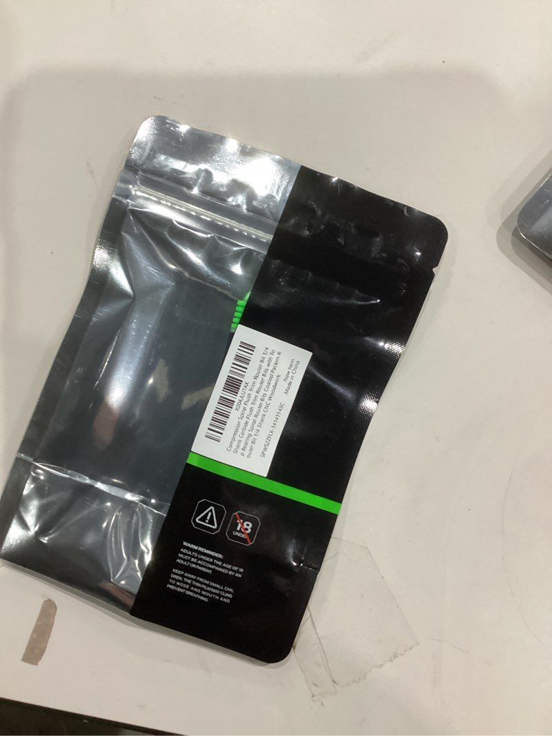 Condition photo showing New/Like New for Flush Trim Spiral Router Bit 1 4 Inch Shank,Down Cut Spiral Router Bits with Bottom Bearing,Extra Long Coated Carbide Bit?CNC Woodwork? 1-1/4Inch CL, 3 Inch OVL DOWN CUT 1